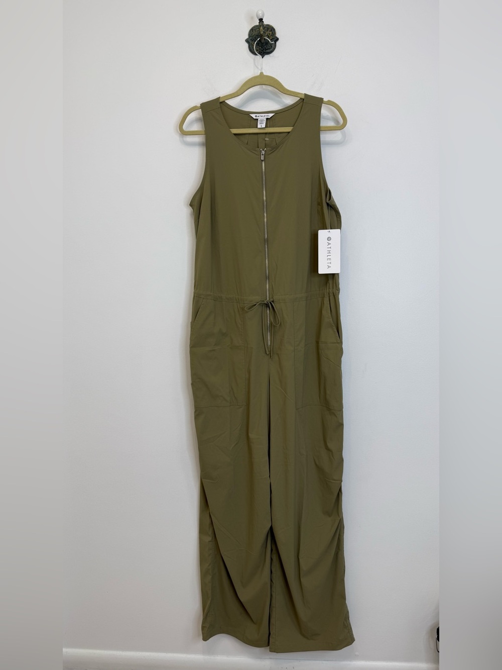 Athleta Olive Flex Jumpsuit Lightweight Utility Size Large NWT Travel Commuter